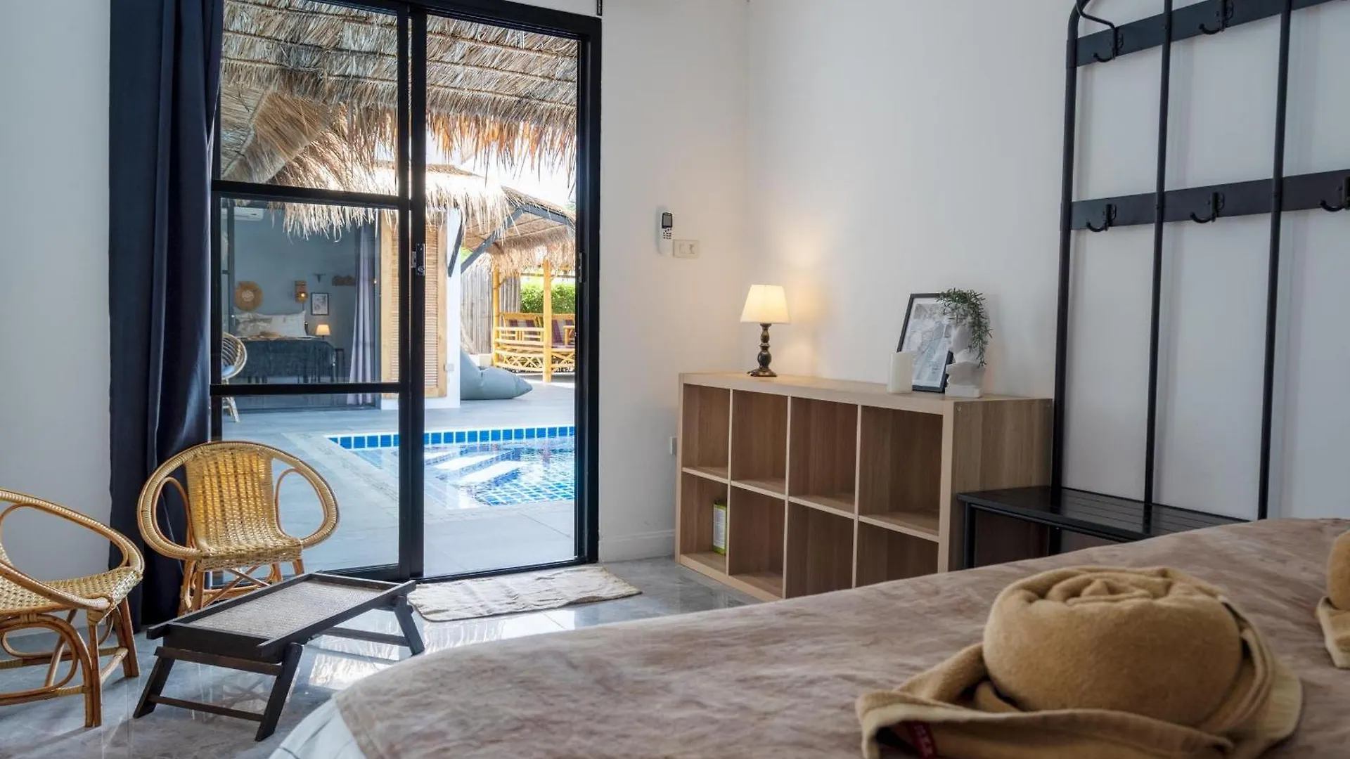 Manao Pool Villa 13 - 5 Mins Walk To The Beach Koh Lanta